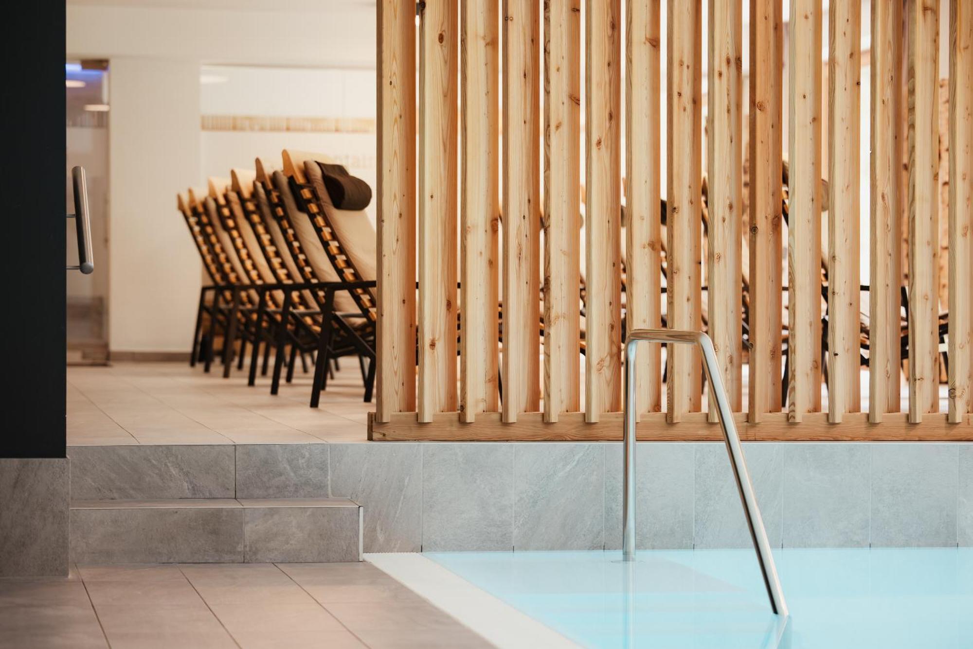 Hotel Boe Sport And Nature アラッバ エクステリア 写真